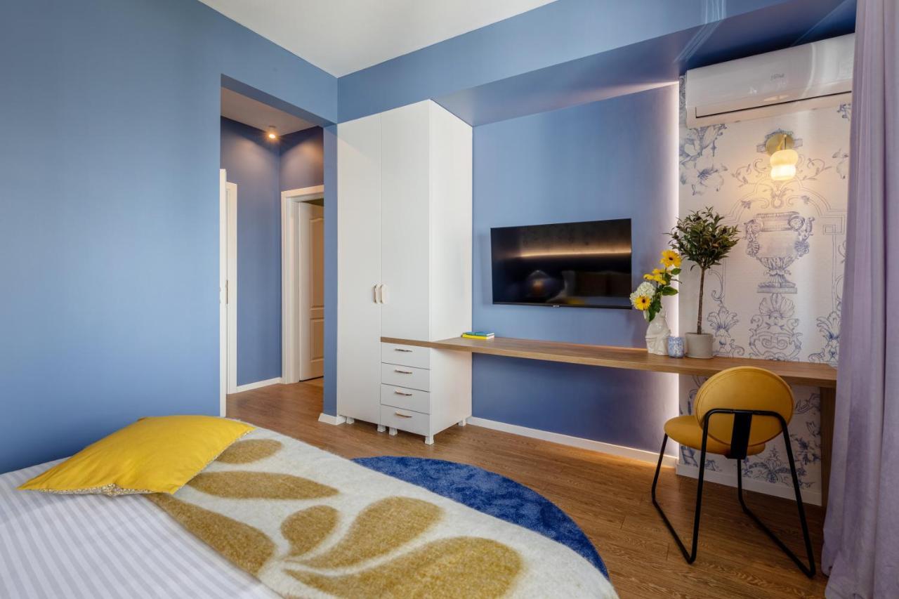 Holt - Dolce In Napoli Apartment Букурещ Екстериор снимка